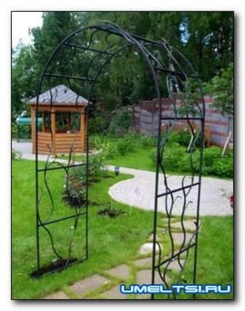 Арка для роз размеры. Арка для плетистой розы своими руками