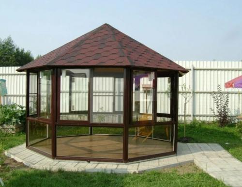 Пергола из профильной трубы. Преимущества и основные характеристики беседок из металлопрофиля