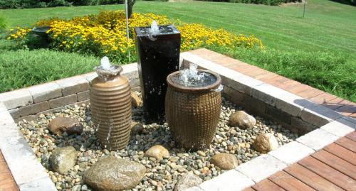 45 неожиданных способов сделать дачный фонтан своими руками. Фонтанчик на даче своими руками. Делаем из подручных материалов.