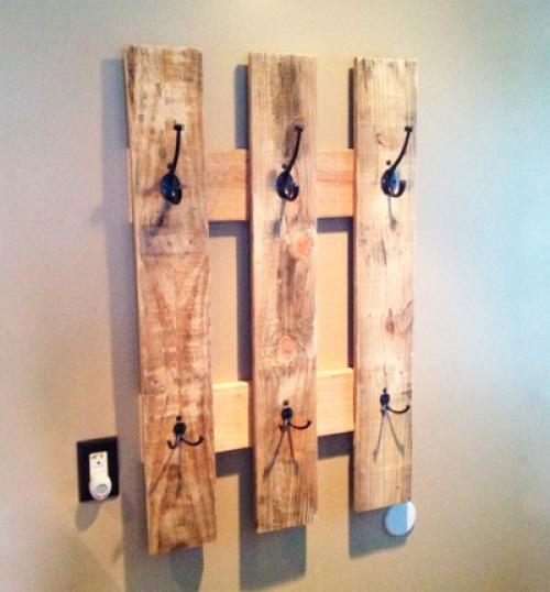 Что можно сделать из досок своими руками. Поделки из досок своими руками для дачи, сада на уроках труда. Фото-инструкции из остатков, обрезков