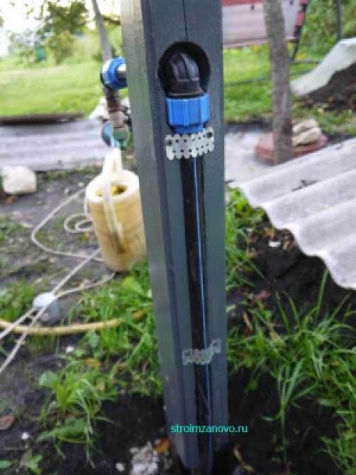 Как украсить колонку во дворе. Декорирование водоразборной колонки