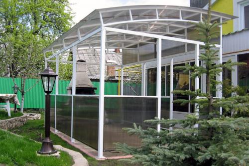 Красивые навесы во дворе частного дома своими руками. Навесы из поликарбоната — самостоятельное изготовление и особенности проектирования (100 фото)