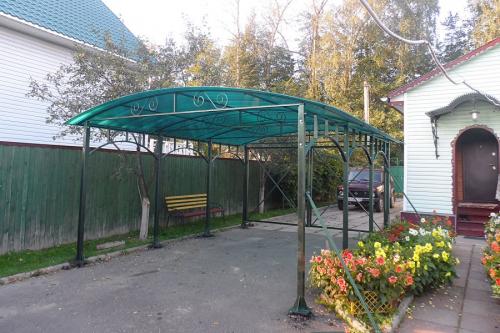 Красивые навесы во дворе частного дома своими руками. Навесы из поликарбоната — самостоятельное изготовление и особенности проектирования (100 фото)