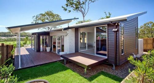 Навес во дворе частного дома своими руками. Навесы, пристроенные к дому