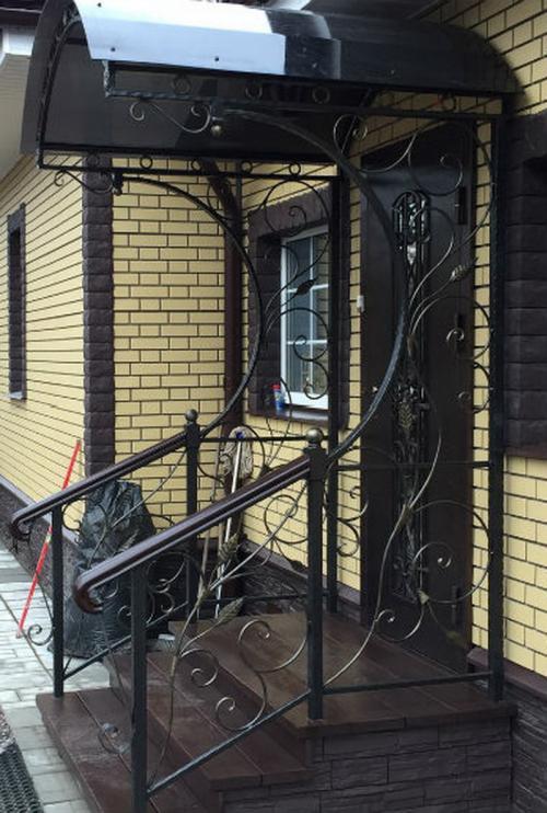 Навес во дворе частного дома своими руками. Навесы, пристроенные к дому