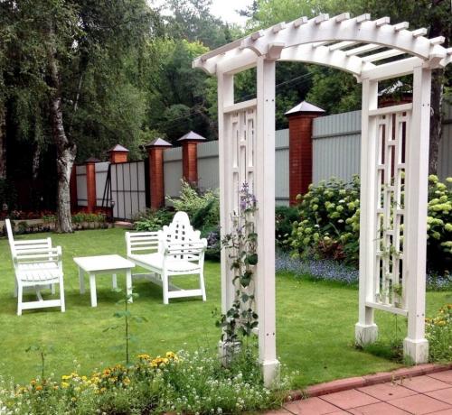 Пергола из металла своими руками. Деревянная пергола своими руками