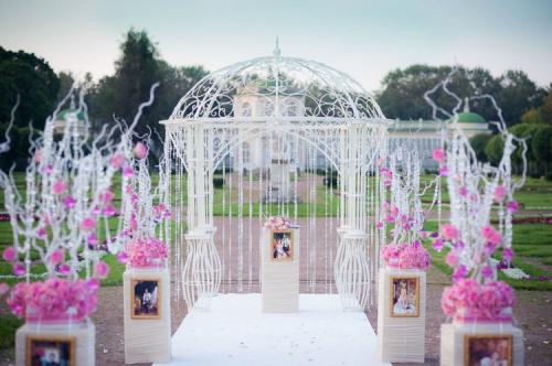 Цветочная арка своими руками. Как сделать свадебную арку своими руками из ткани и живых цветов? 21