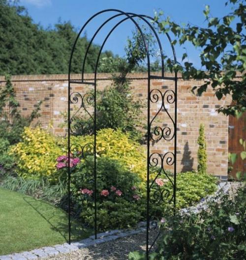 Арка из роз в саду. Фото: вьющаяся роза 05 Арка из роз в саду. Фото: вьющаяся роза 05