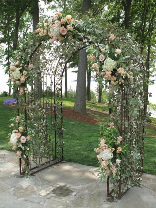 Арка на свадьбу из цветов. Свадебная арка: 73 фото лучших вариантов дизайна для идеальной совремненой свадьбы