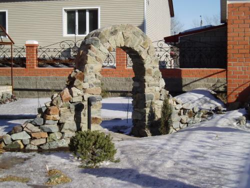 Садовые арки своими руками. Материалы и их особенности 02