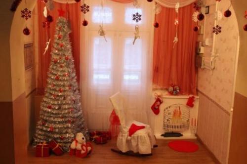 12 идей декора сада к Новому году. Новый год во дворе: как красиво украсить двор своими руками! 10