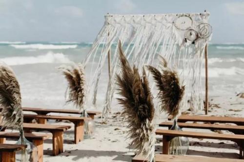 Свадебная арка своими руками форум. Свадебная арка: 30 идей, как украсить арку из дерева