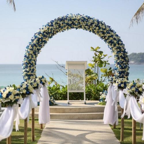 Как украсить арку цветами. Виды и декор свадебных арок. Форма конструкции, как свадебная примета