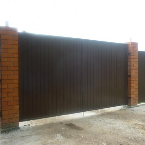 Ворота для частного дома из профнастила. Ворота из профнастила — 135 фото, как установить своими руками разные типы ворот