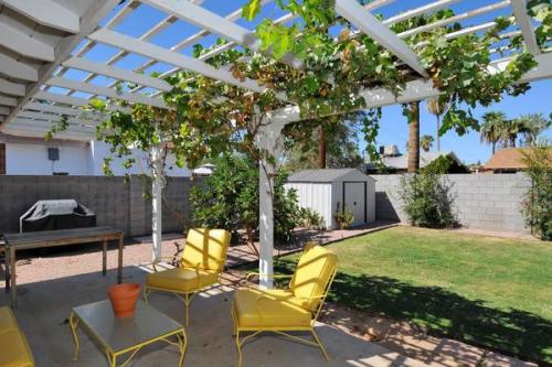 Маленькая пергола своими руками. Что такое пергола и как ее построить своими руками?